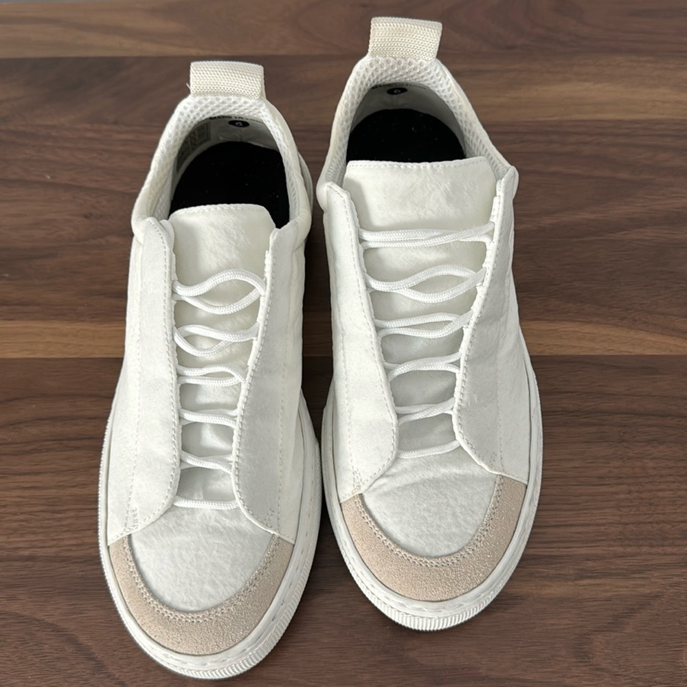 James Perse women’s size 6 solstice lowtop skate sneaker